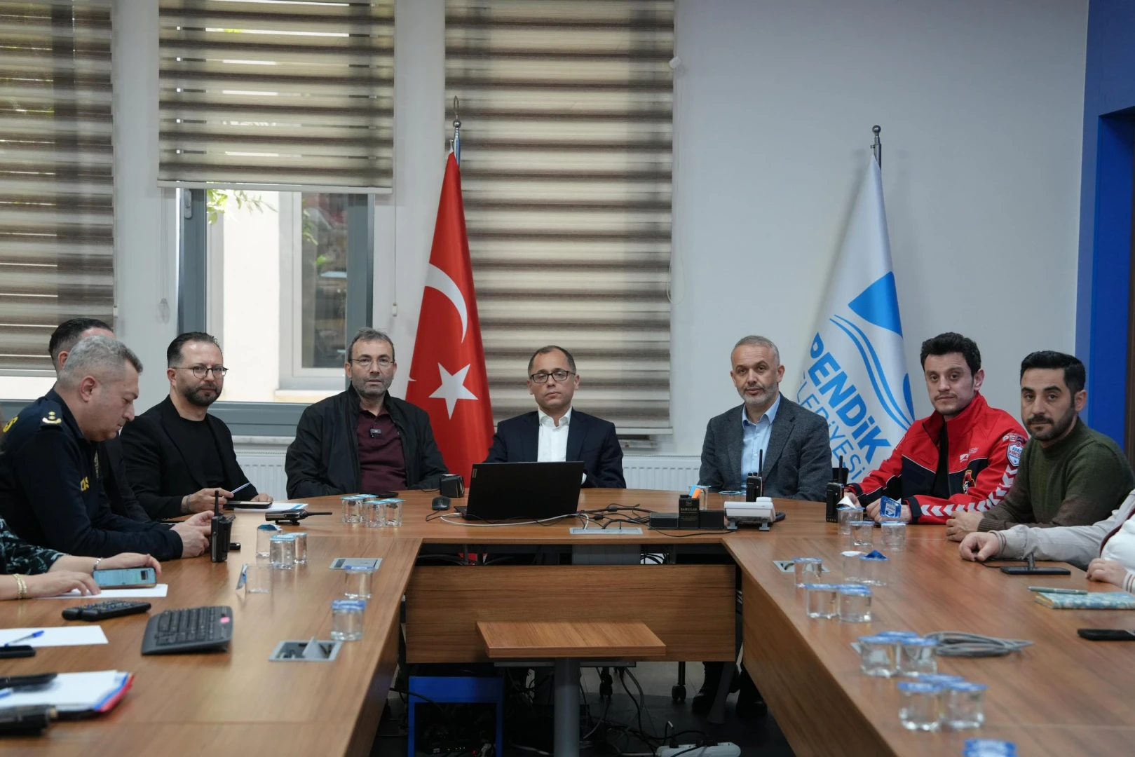 Afet Koordinasyon Merkezimizde, İstanbul’da meydana gelen deprem sonrası gelişmeleri yakından takip ediyoruz