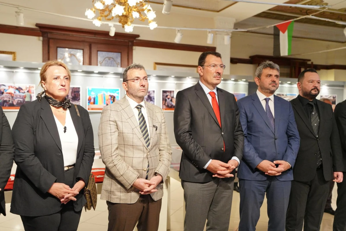 "Gazze’den Gözler" fotoğraf sergisinin açılışını gerçekleştirdik