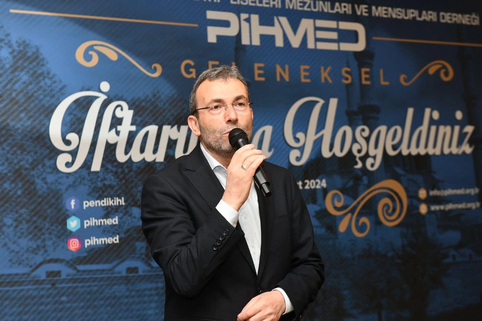 Pendik İlçesi İmam Hatip Liseleri Mezunları ve Mensupları Derneği’nin (PİHMED) düzenlediği iftar programına katıldık