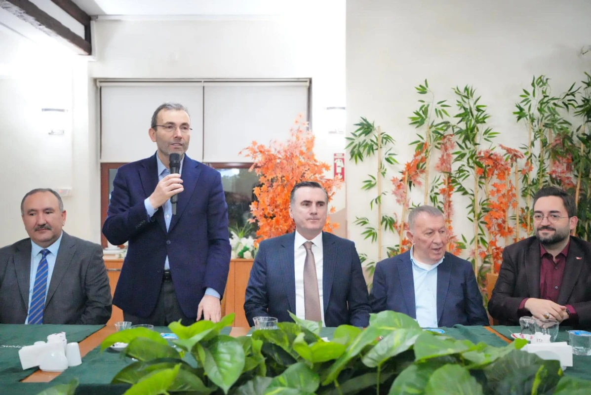 Pendik Kent Konseyi Başkanımız Süleyman Yılmaz ve Kent Konseyi Üyeleriyle iftar programında buluştuk