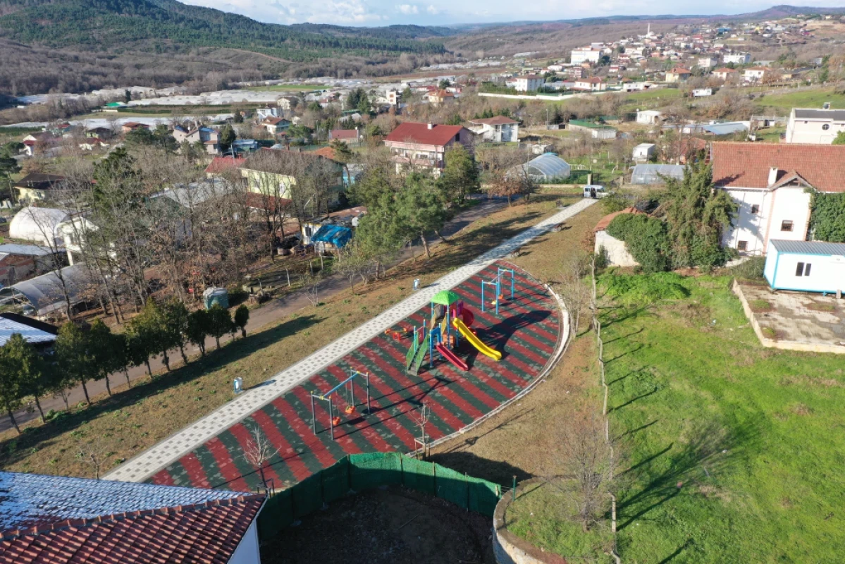 Gazi Kadir Akpınar Parkı