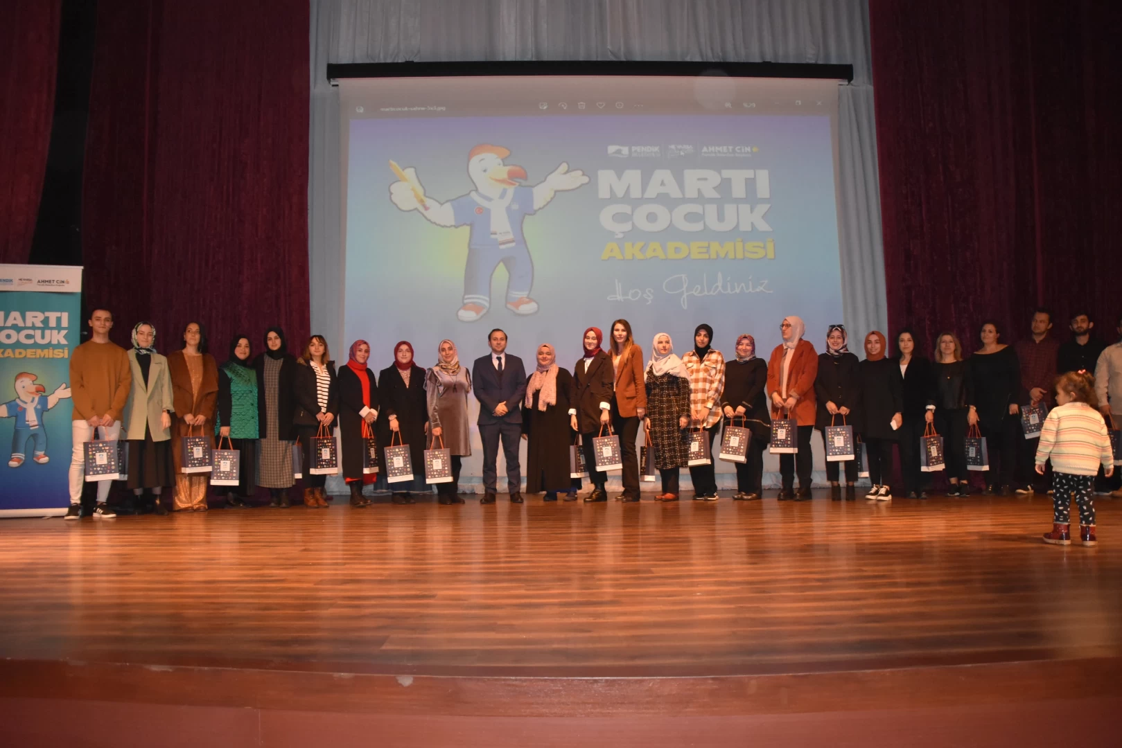 Martı Çocuk Akademisi