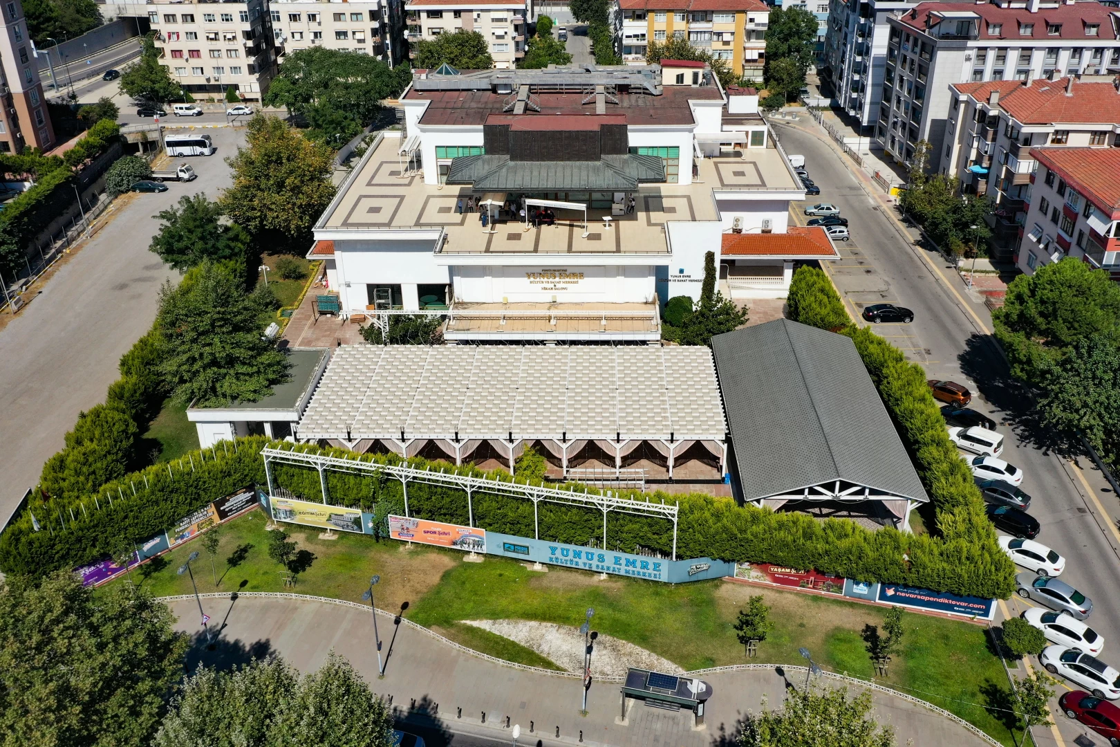 Yunus Emre Kültür Merkezi Yenileme