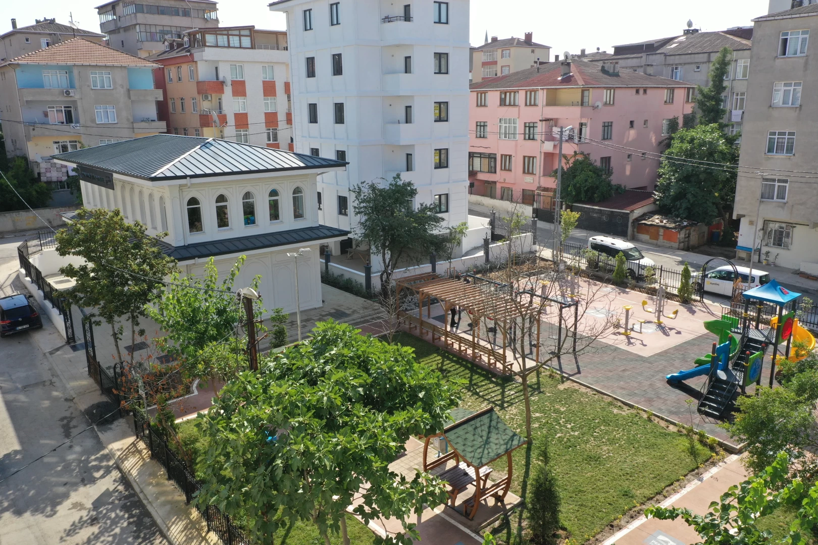 Orhangazi Kitap Kafe