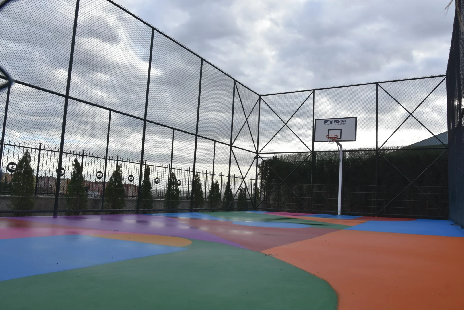 Gökay Sokak Basketbol Sahası