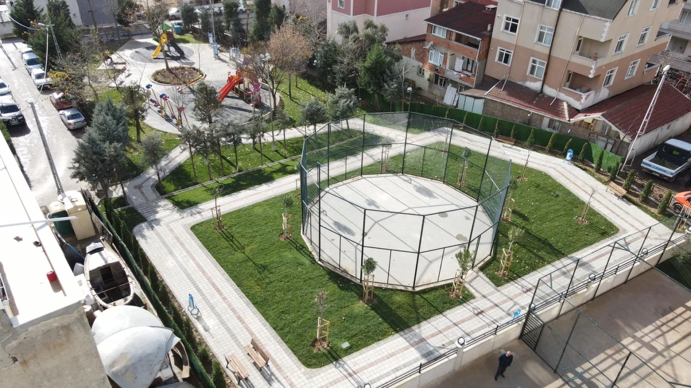 Şehit Ö. Açıkgöz Parkı Basketbol Sahası