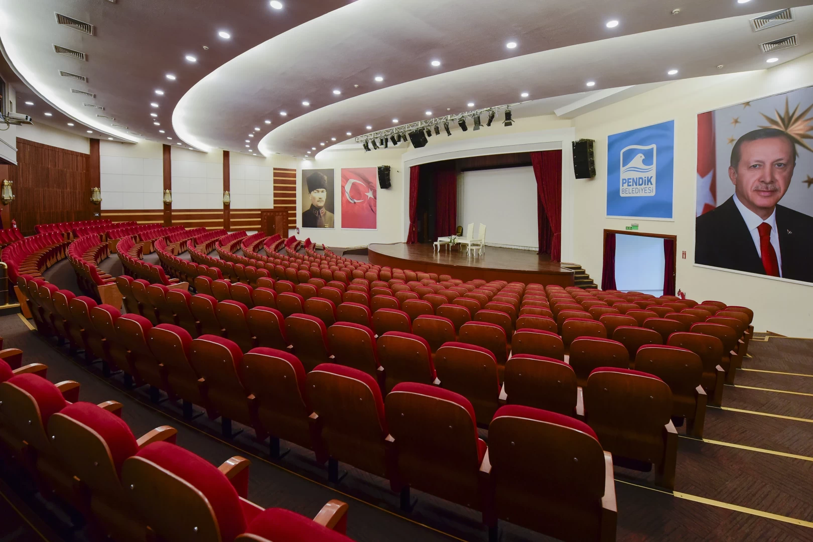 Yunus Emre Kültür Merkezi Yenileme