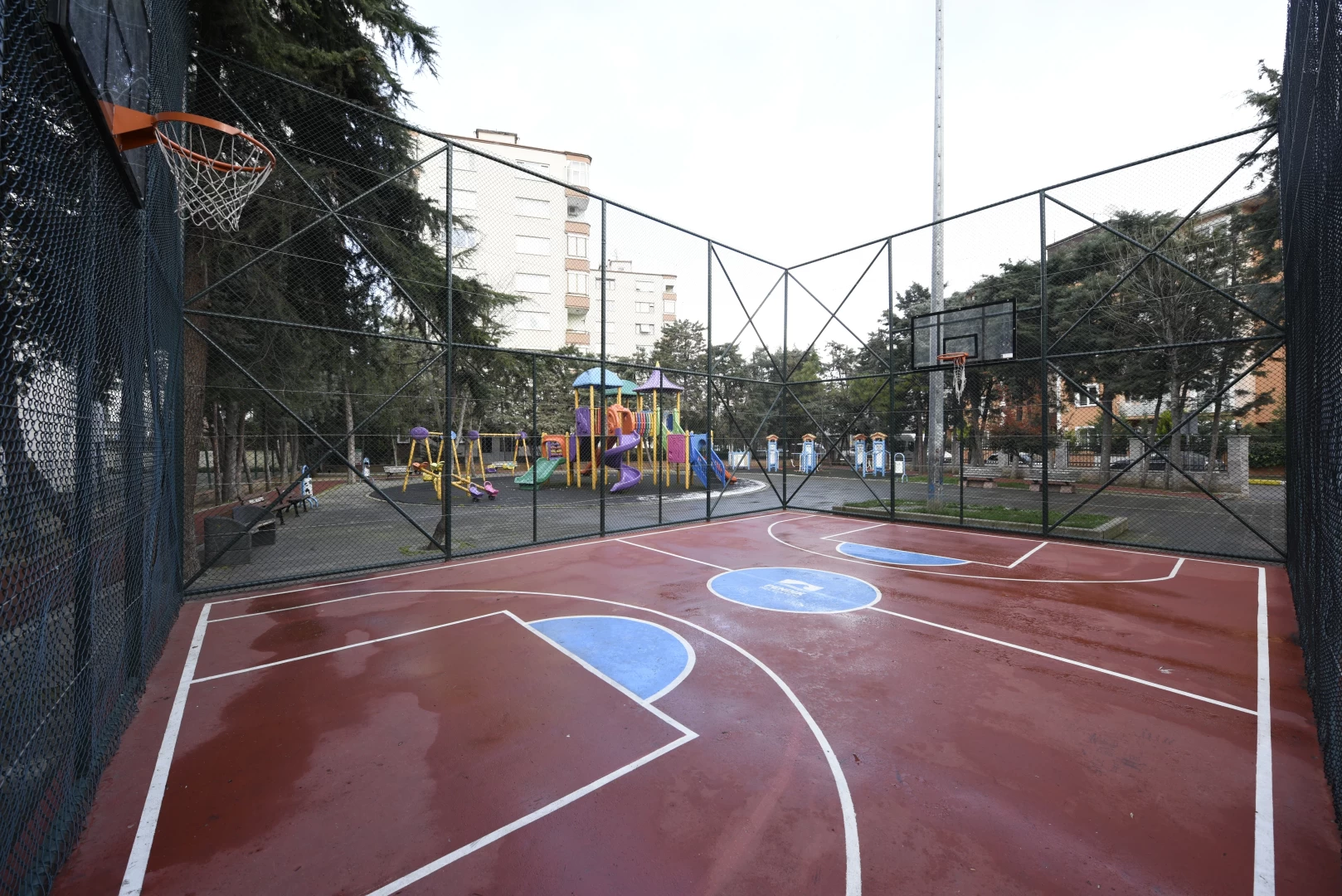 Ş. Selami Yurdan Parkı Basketbol Sahası